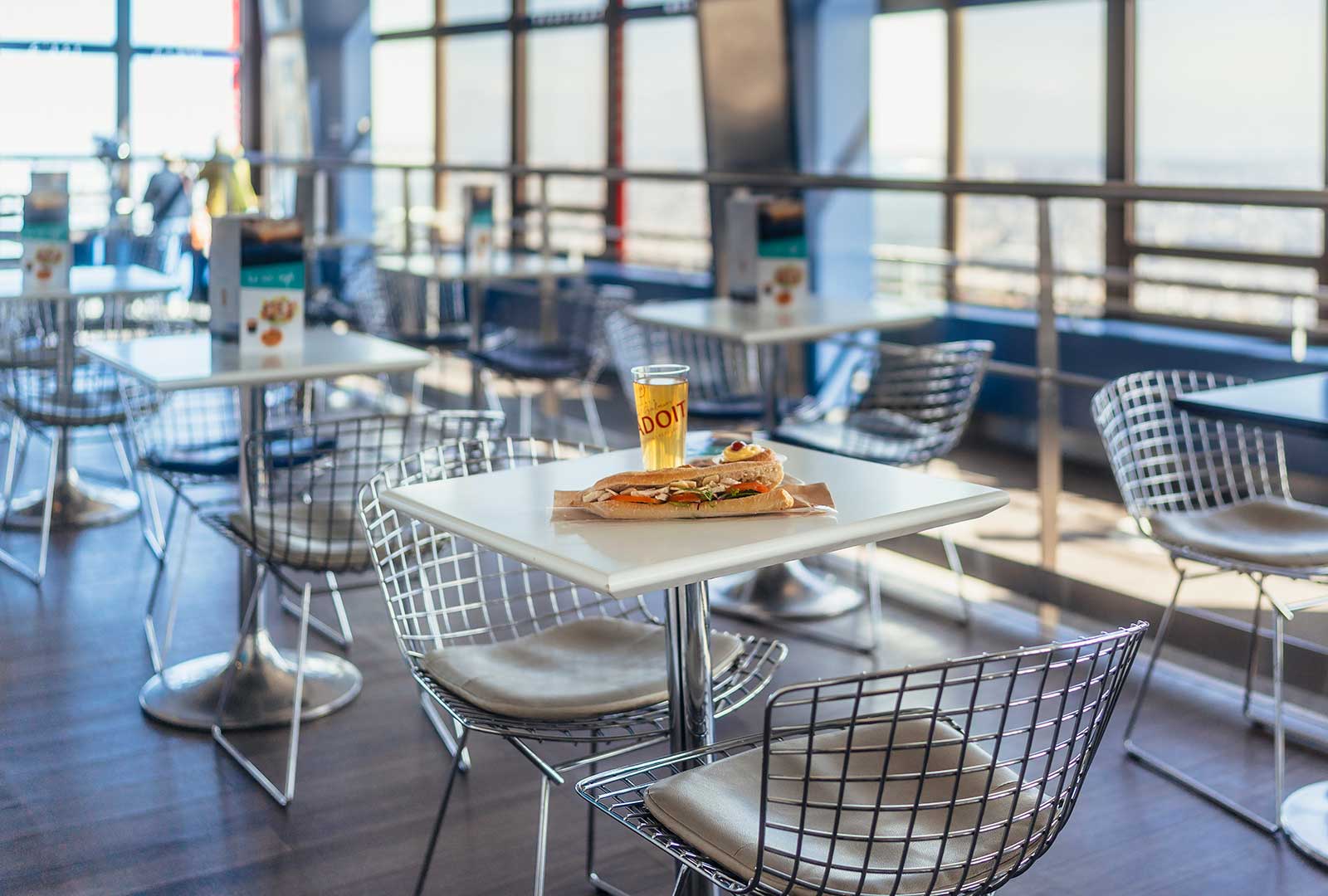 360 Cafe Tour Montparnasse