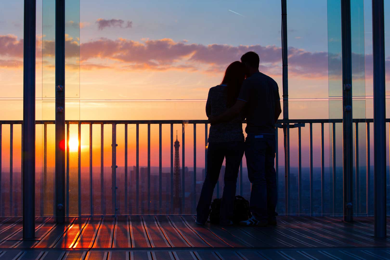 couple-montparnasse-terrace