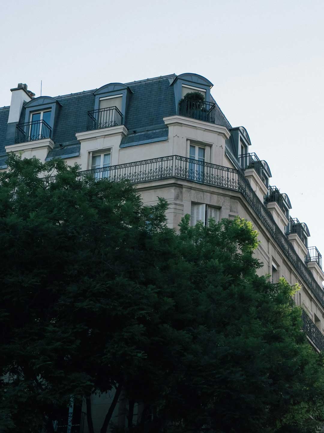 an apartment building in the montparnasse neighborhood