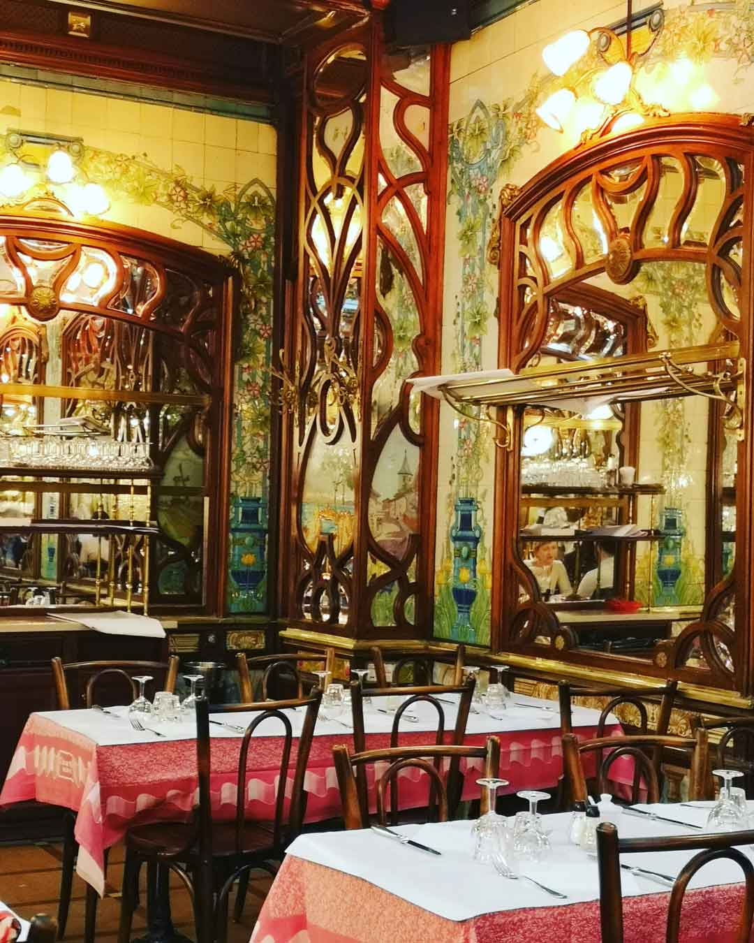 Interior of Bouillon chartier montparnasse